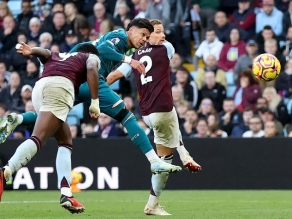 Aston Villa vs Crystal Palace, 02h45 ngày 31/10